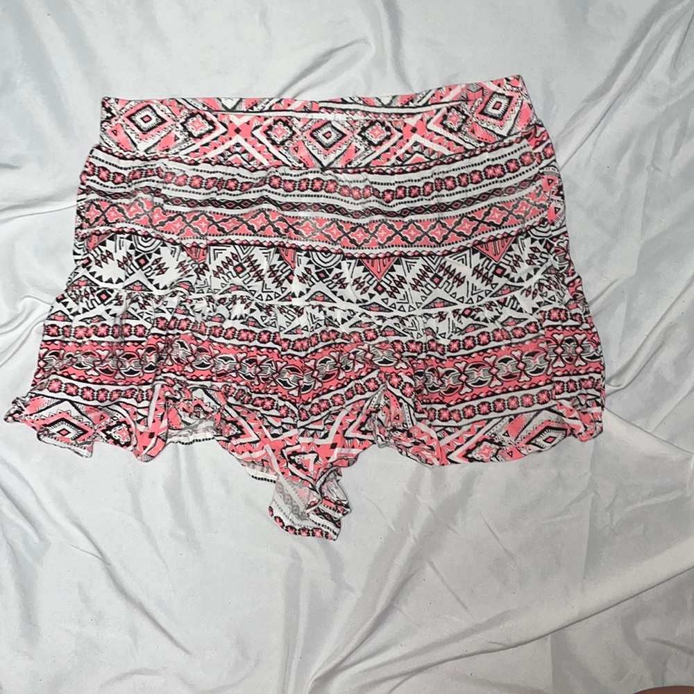 Pink, White, and Black Shorts. Aeropostale. Women's Medium